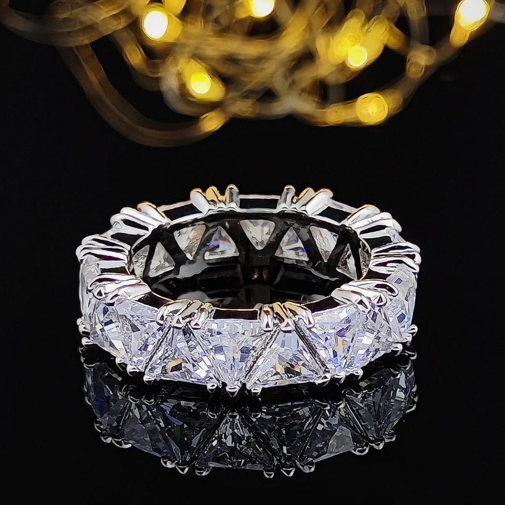 Triangle Pattern Ring - Icefall